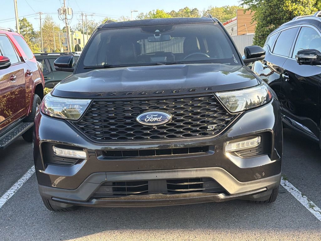 Used 2021 Ford Explorer ST w/ Equipment Group 401A image 2