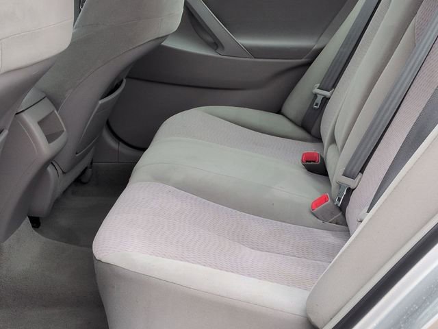 Used 2011 Toyota Camry image 20