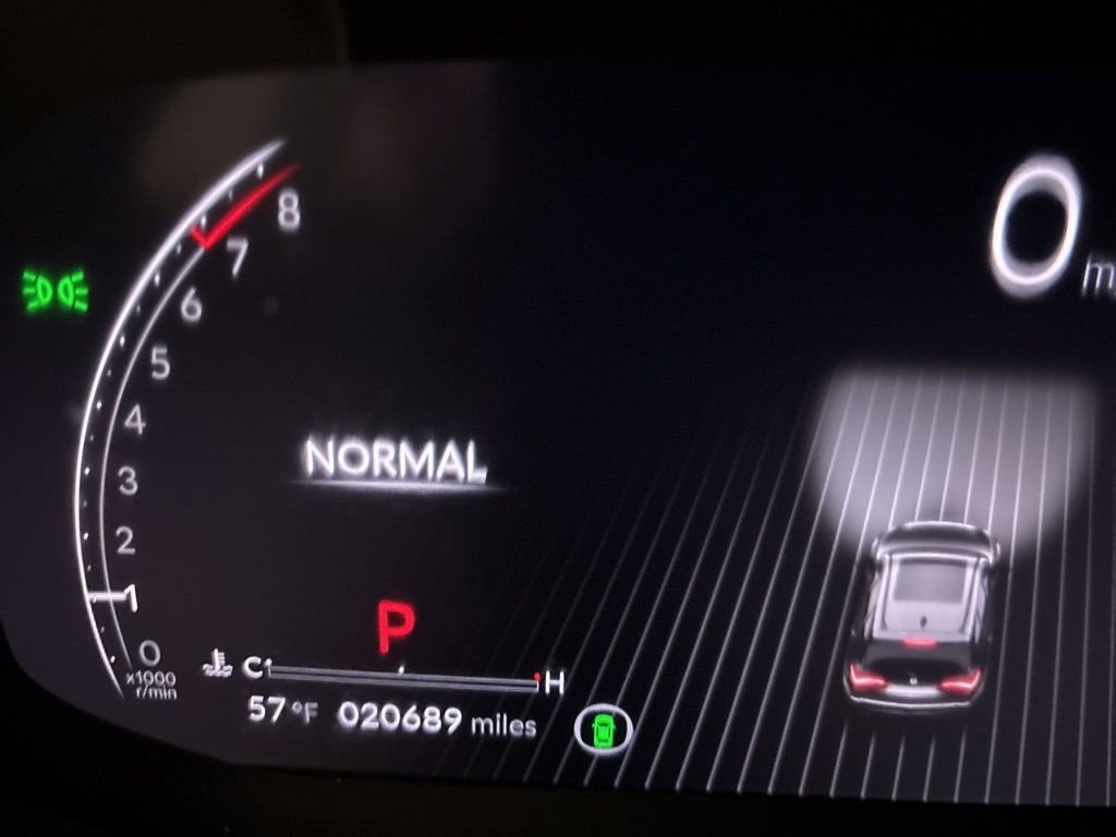 Used 2023 Acura MDX SH-AWD w/ Technology Package image 16