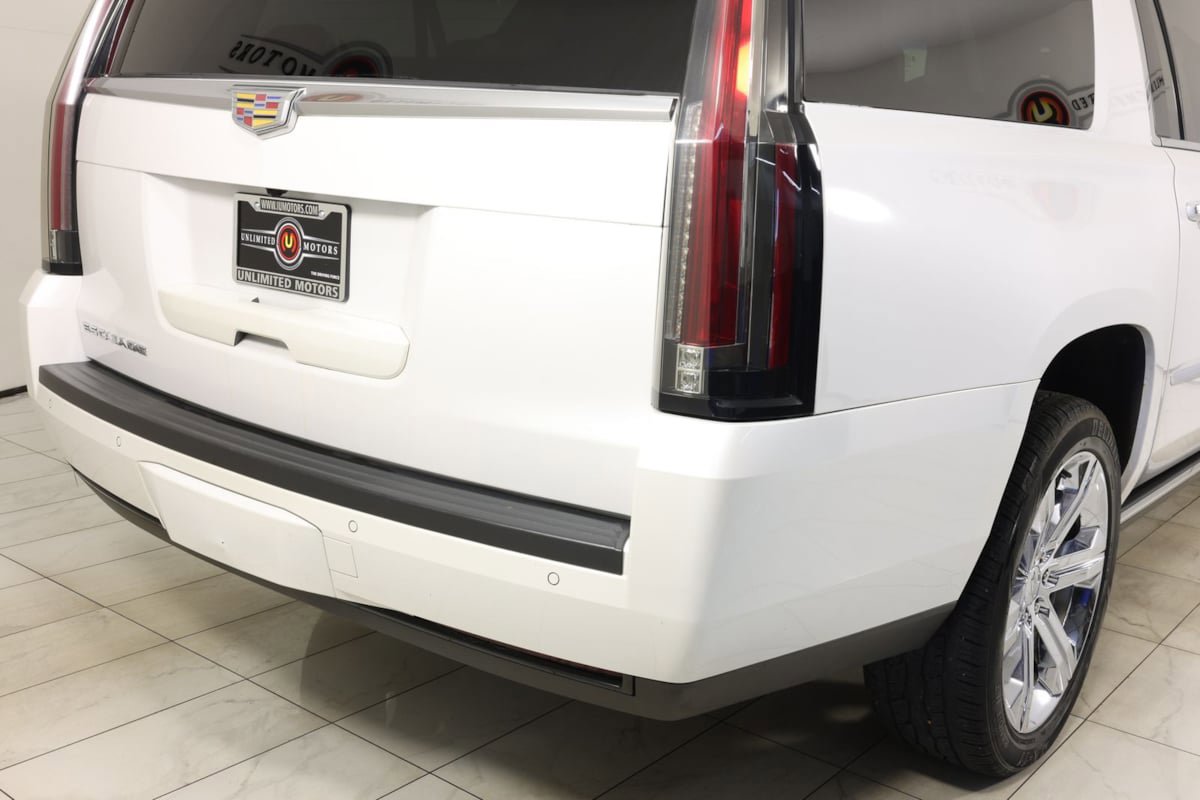 Used 2016 Cadillac Escalade ESV Premium AWD/4WD image 50