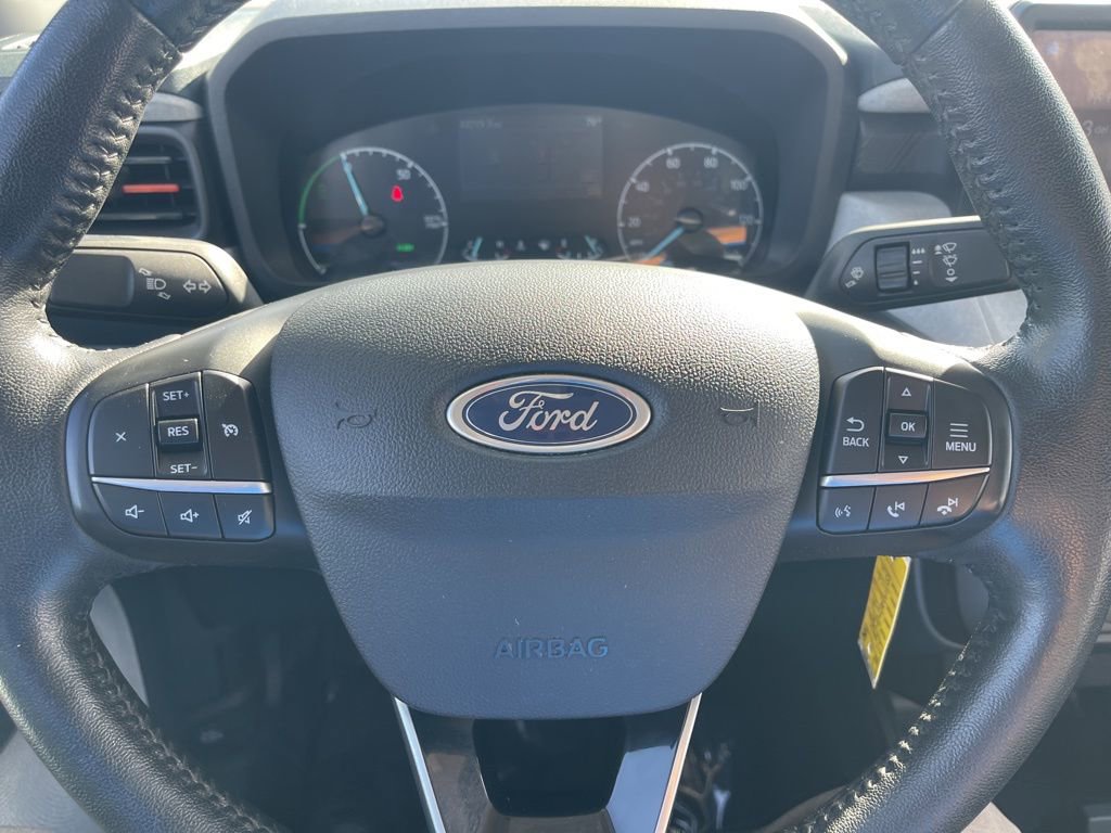 Used 2022 Ford Maverick XLT w/ XLT Luxury Package image 9