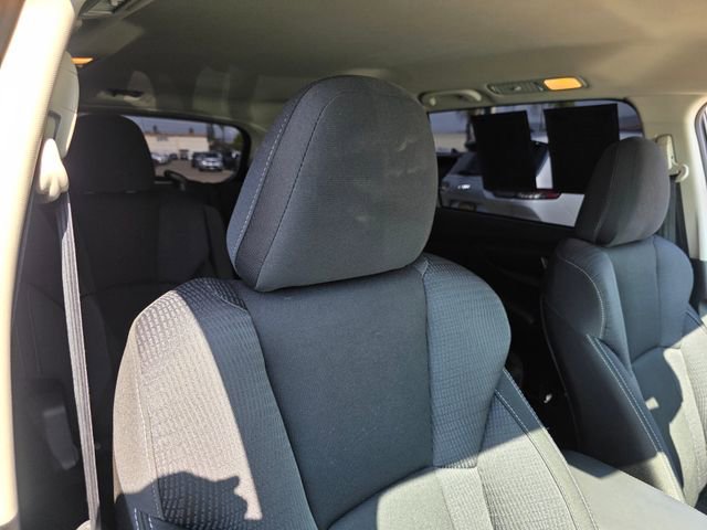 Certified 2024 Subaru Ascent Premium w/ Convenience Package image 9