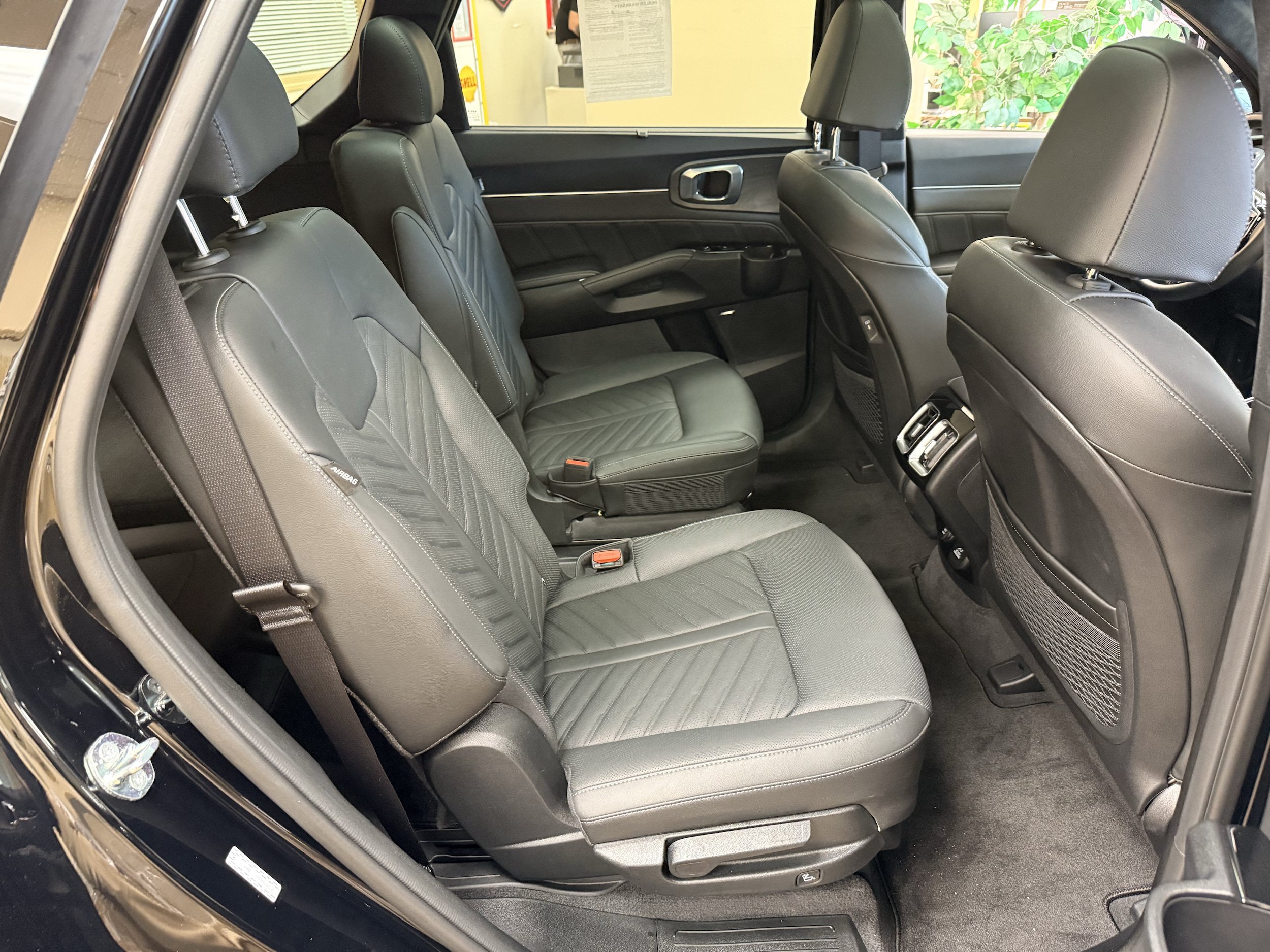 Used 2025 Kia Sorento SX Prestige AWD/4WD image 23