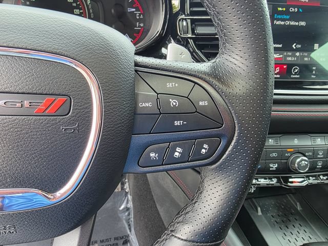 Used 2025 Dodge Durango R/T AWD/4WD image 30