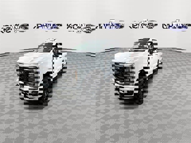 New 2026 Ford F350 XL image 4