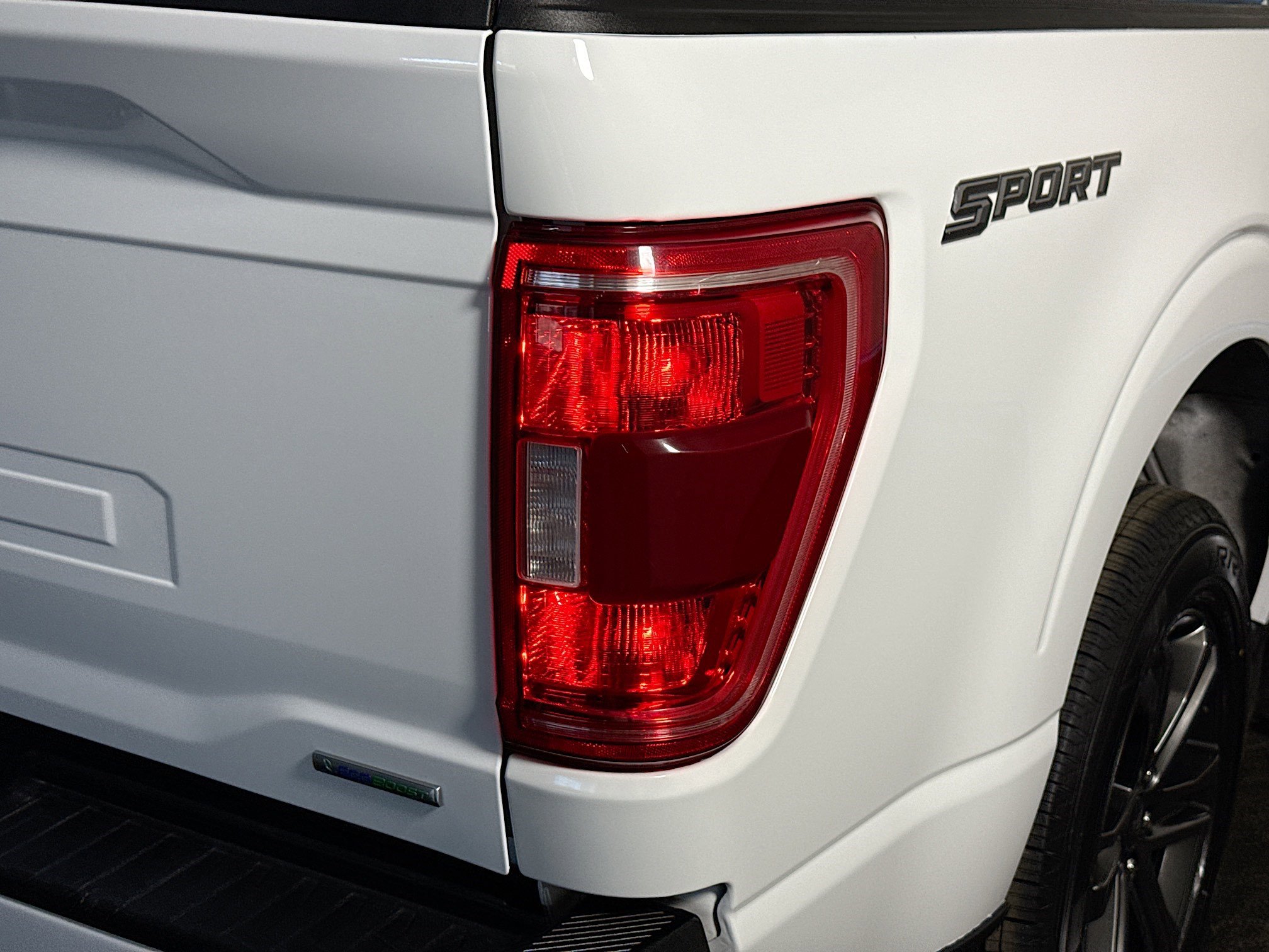 Used 2022 Ford F150 XLT w/ Equipment Group 302A High RWD image 34