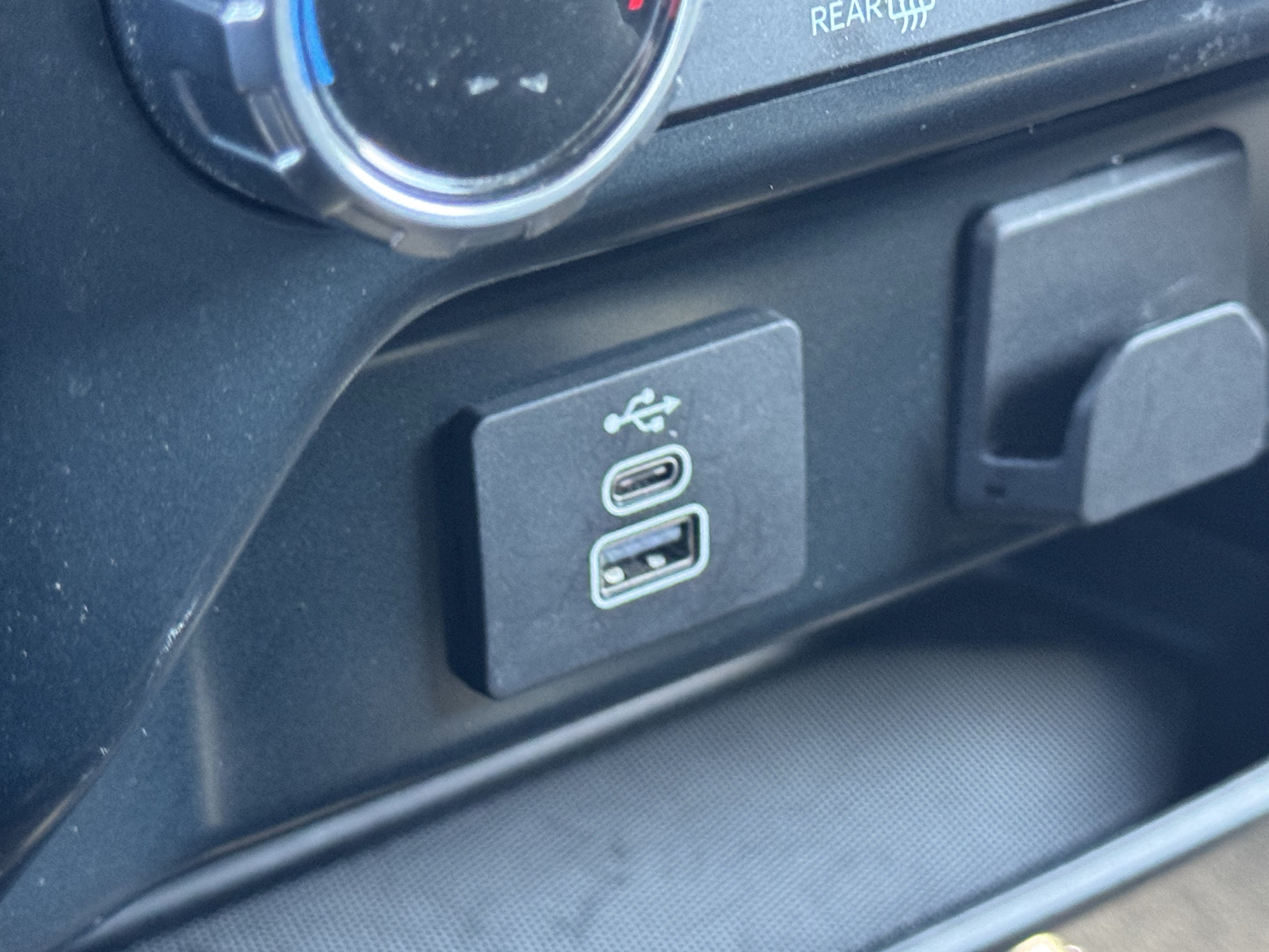 Used 2025 Ford F150 XLT w/ Equipment Group 301A Standard AWD/4WD image 40