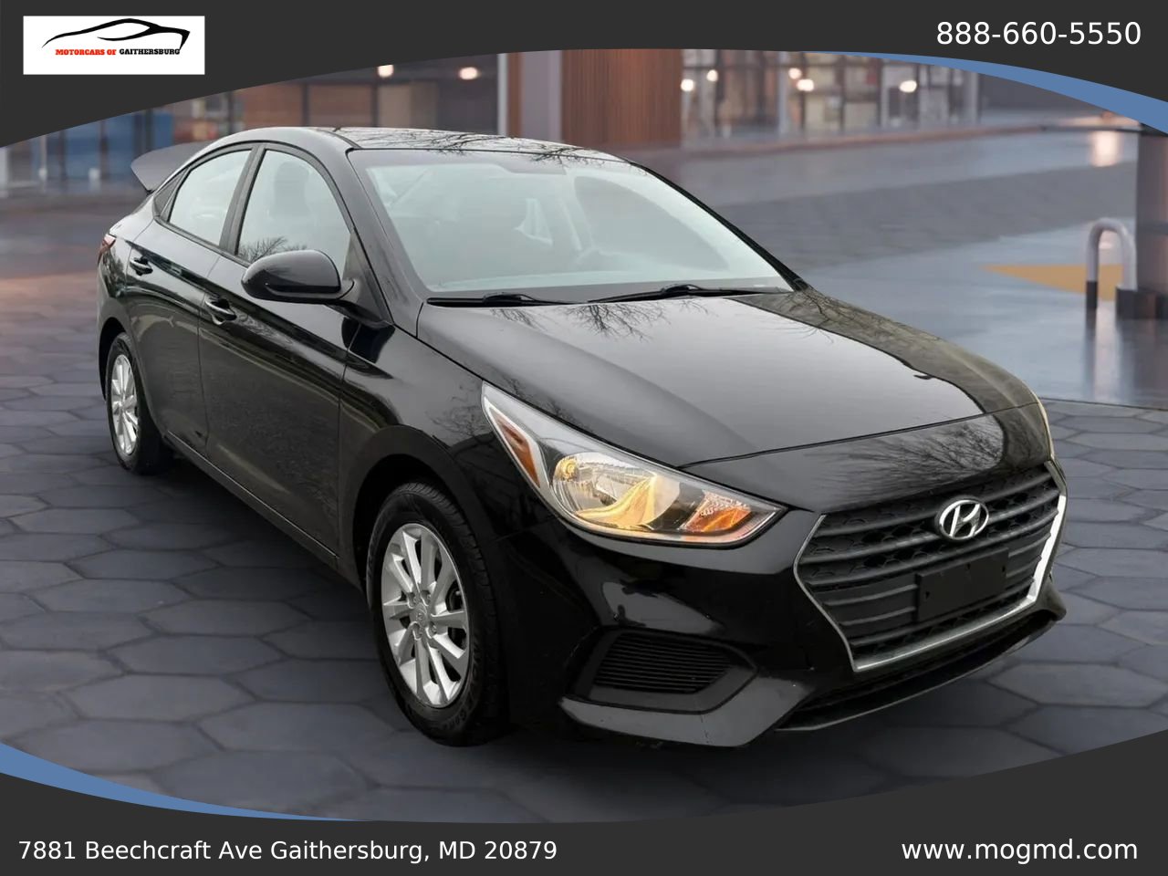 Used 2018 Hyundai Accent SEL image 2