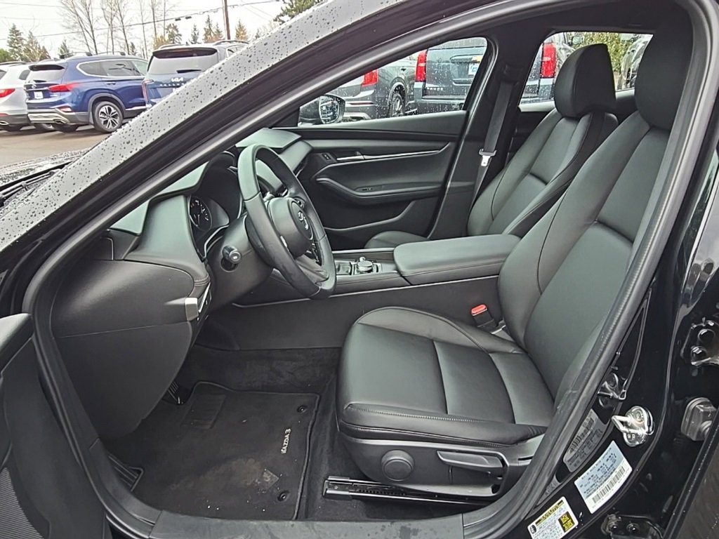 Used 2023 MAZDA MAZDA3 s image 20