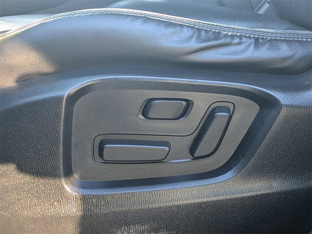 Used 2021 MAZDA CX-9 Touring image 16