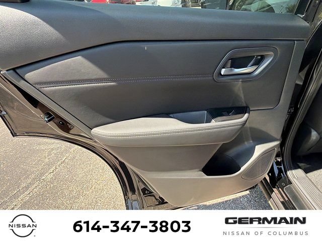 New 2026 Nissan Rogue Dark Armor AWD/4WD image 14