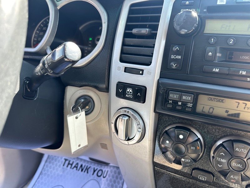 Used 2003 Toyota 4Runner Limited image 28