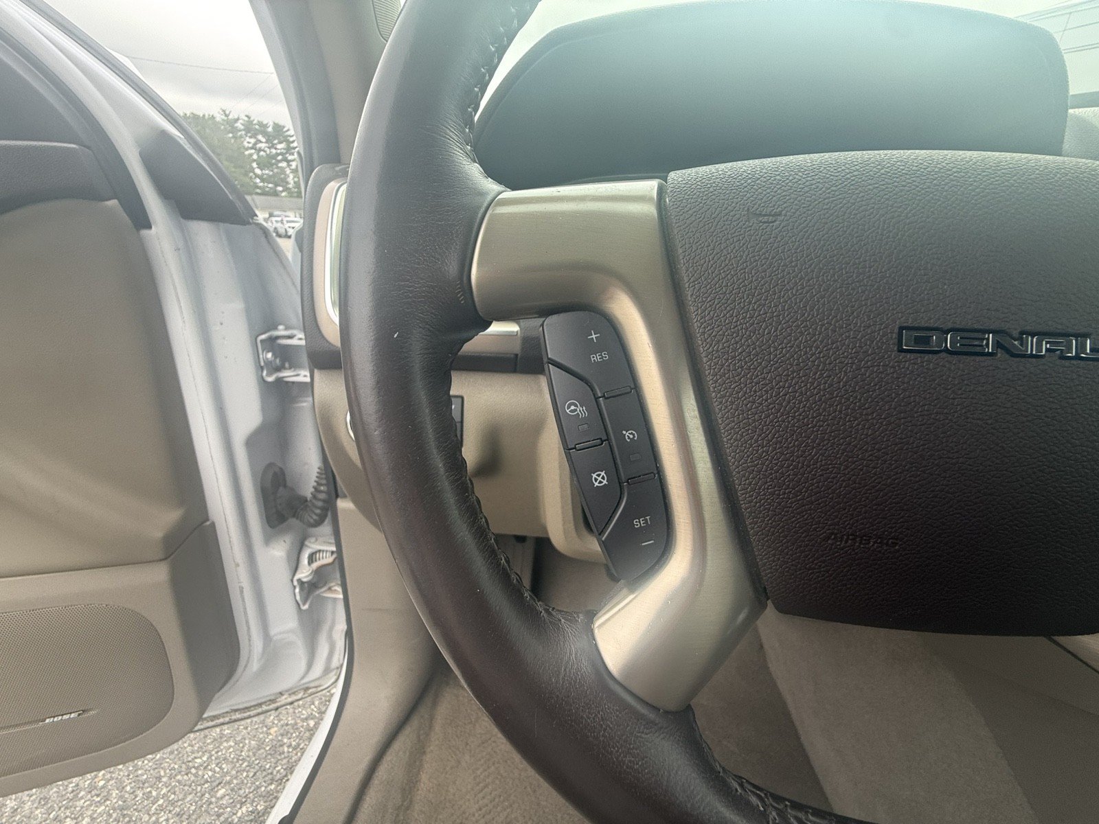 Used 2016 GMC Acadia Denali FWD image 19