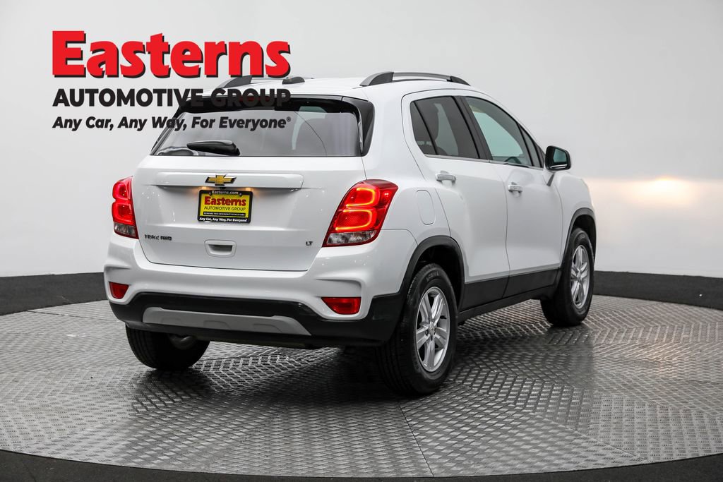 Used 2020 Chevrolet Trax LT w/ LT Convenience Package image 5