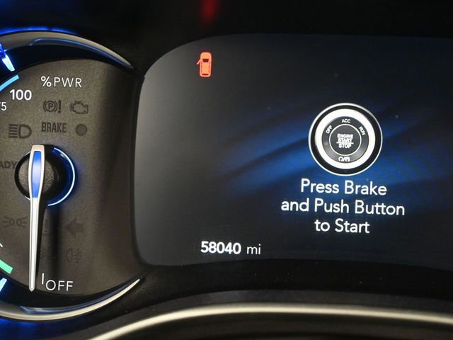 Used 2024 Chrysler Pacifica Limited FWD image 13