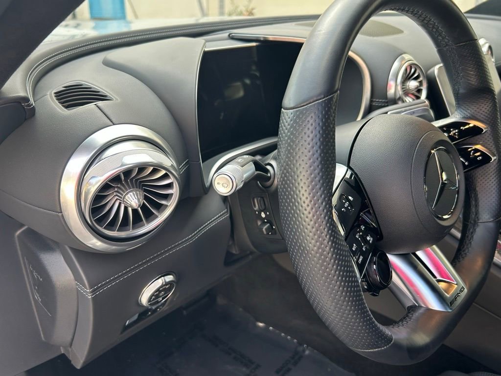 Used 2022 Mercedes-Benz SL 55 AMG 4MATIC image 17