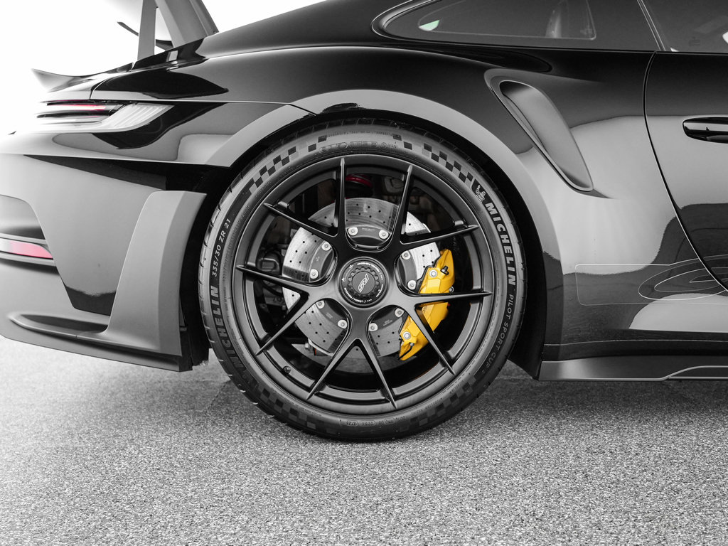 Used 2025 Porsche 911 GT3 RS RWD image 37