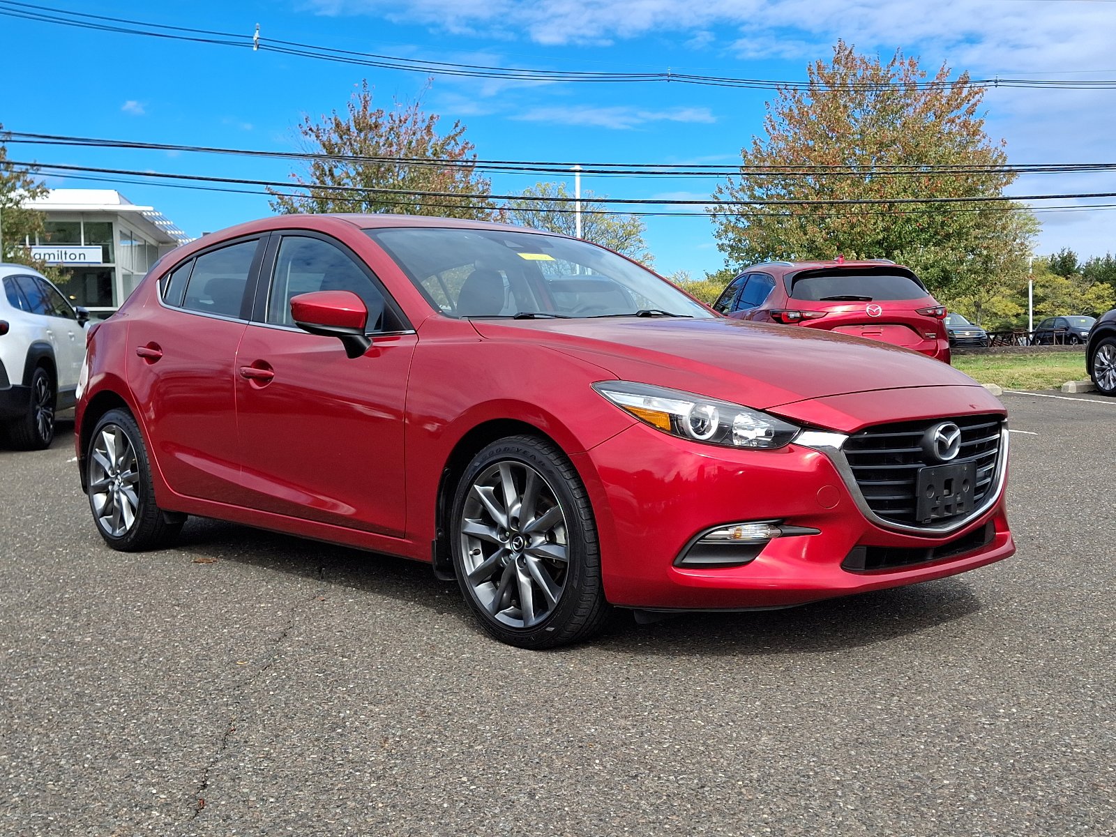 Used 2018 MAZDA MAZDA3 Touring image 1
