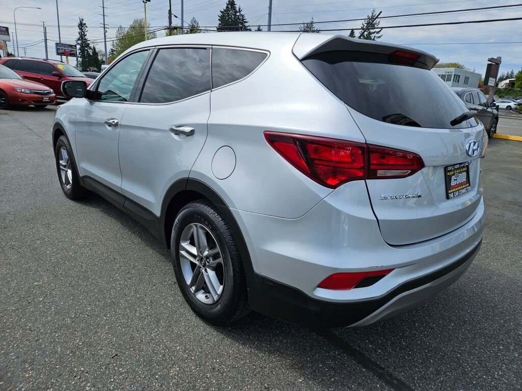 Used 2018 Hyundai Santa Fe Sport FWD image 6