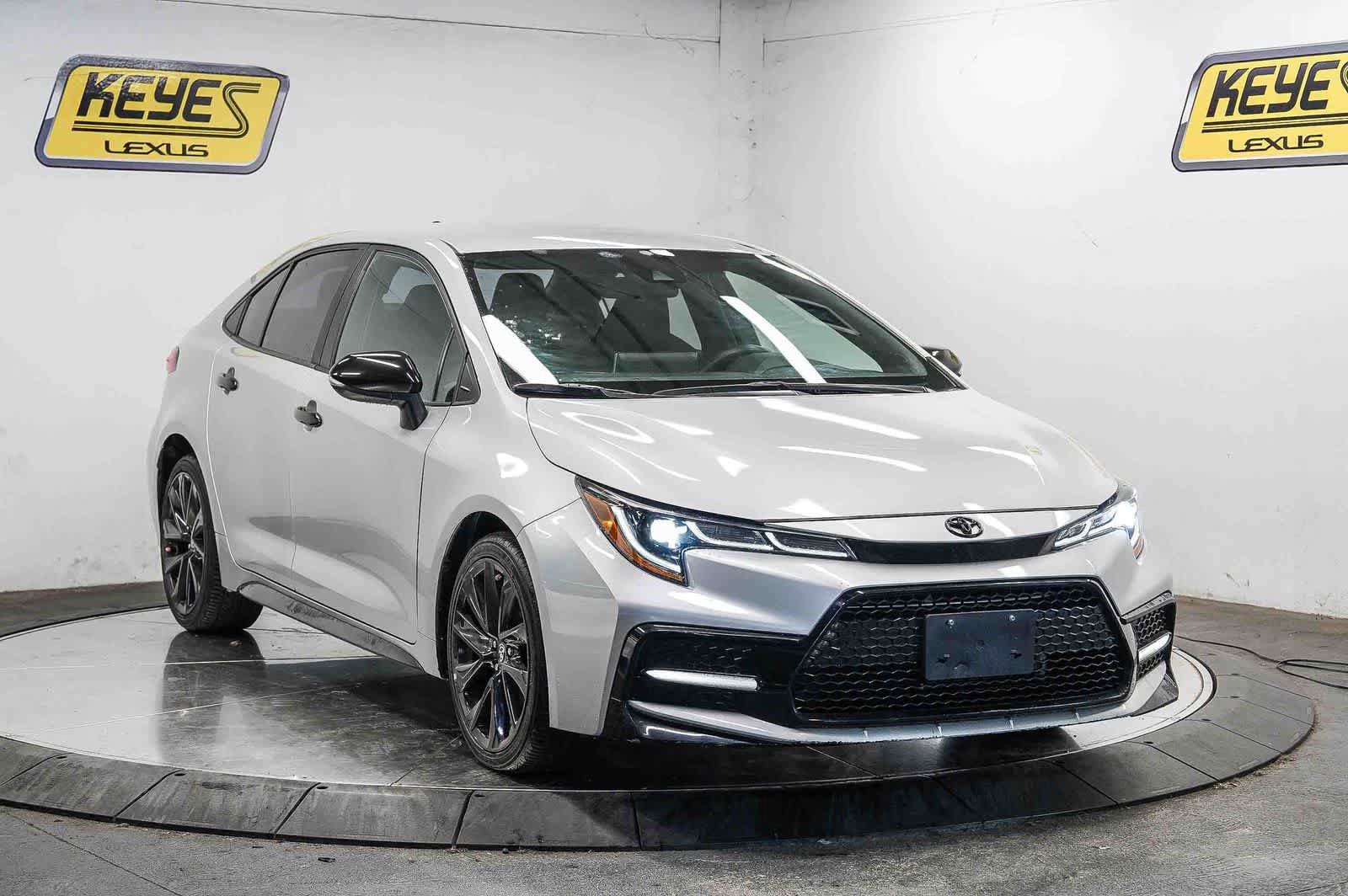 Used 2020 Toyota Corolla SE FWD image 5
