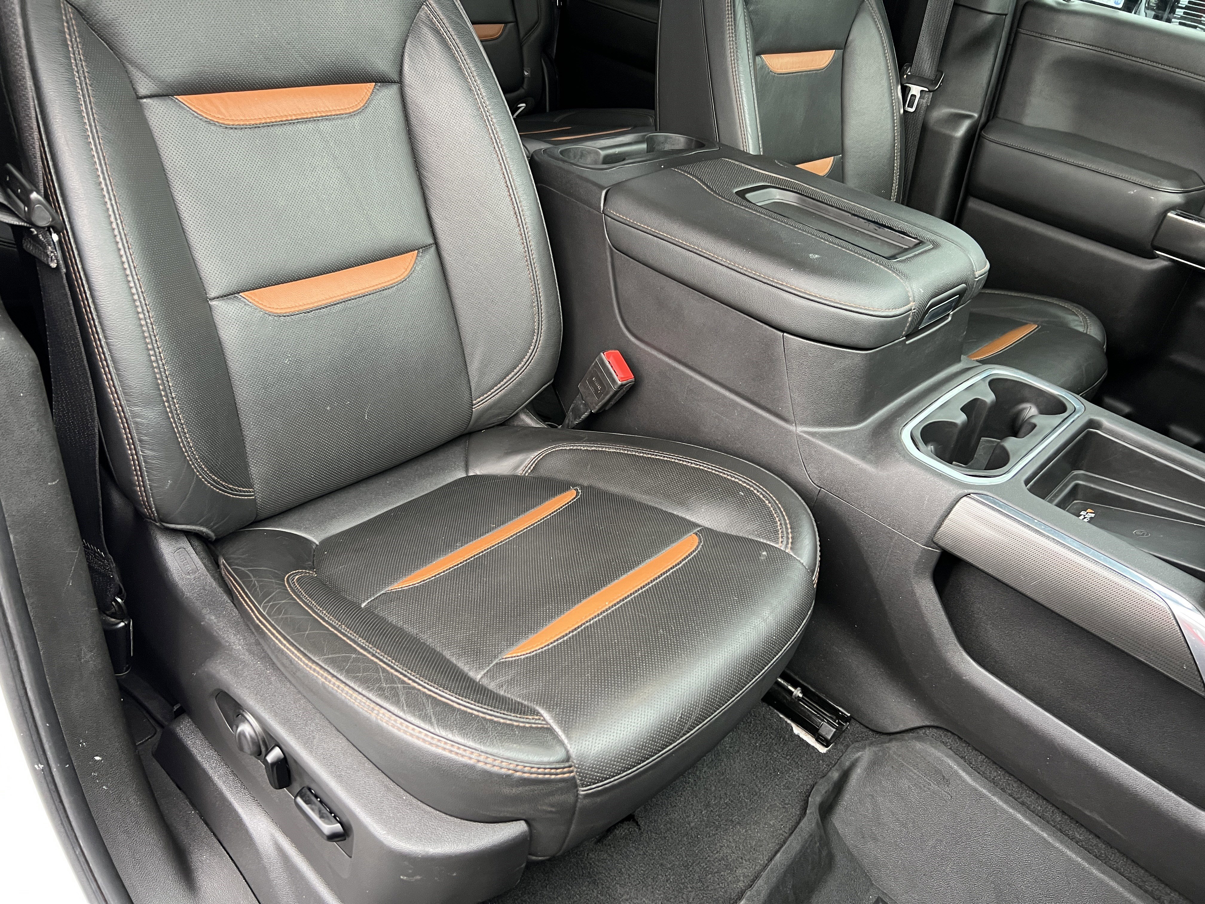 Used 2020 GMC Sierra 1500 AT4 w/ AT4 Premium Package AWD/4WD image 23