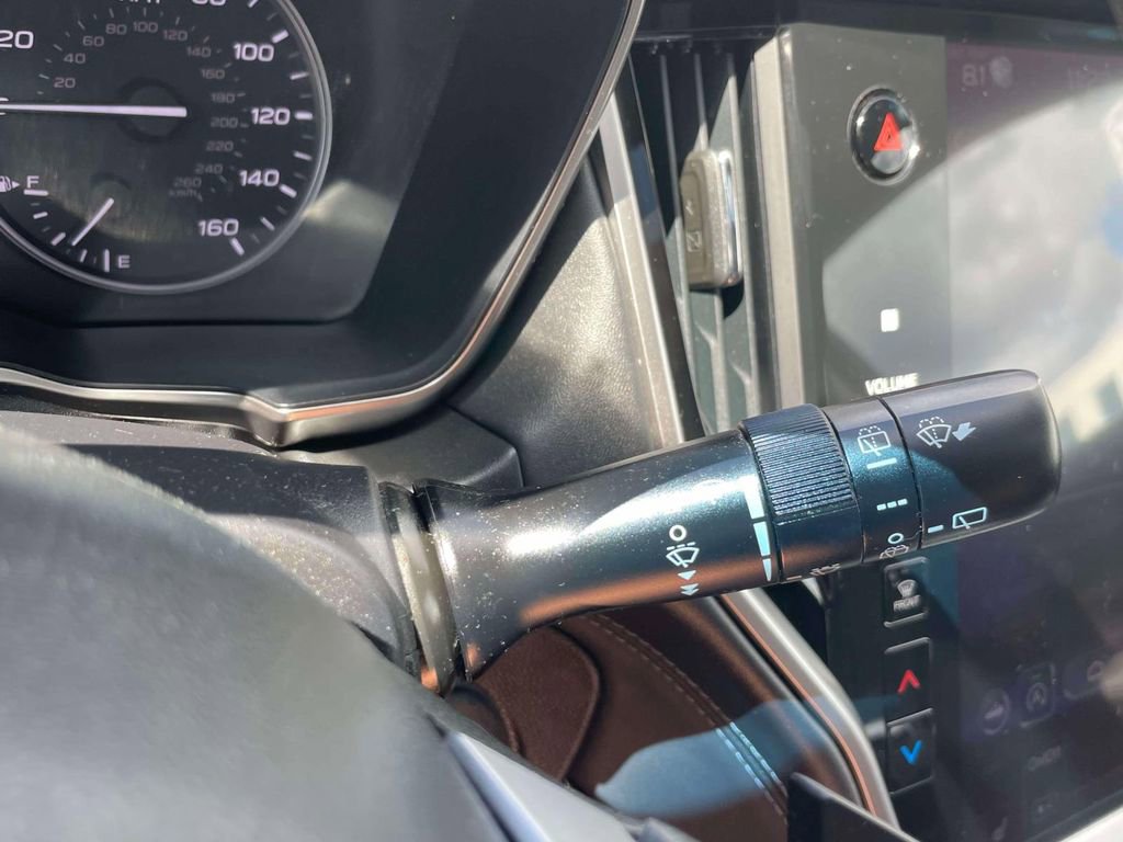 Used 2020 Subaru Outback Limited image 25