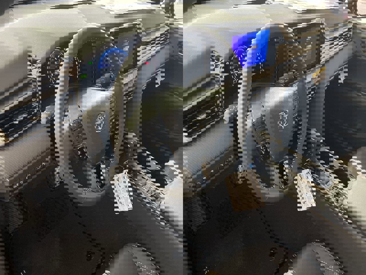 New 2026 Toyota Camry Hybrid image 11