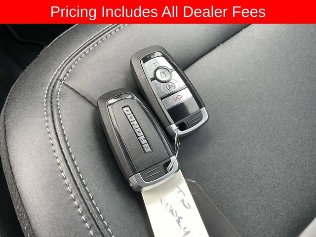 Used 2026 Ford Bronco Badlands AWD/4WD image 34