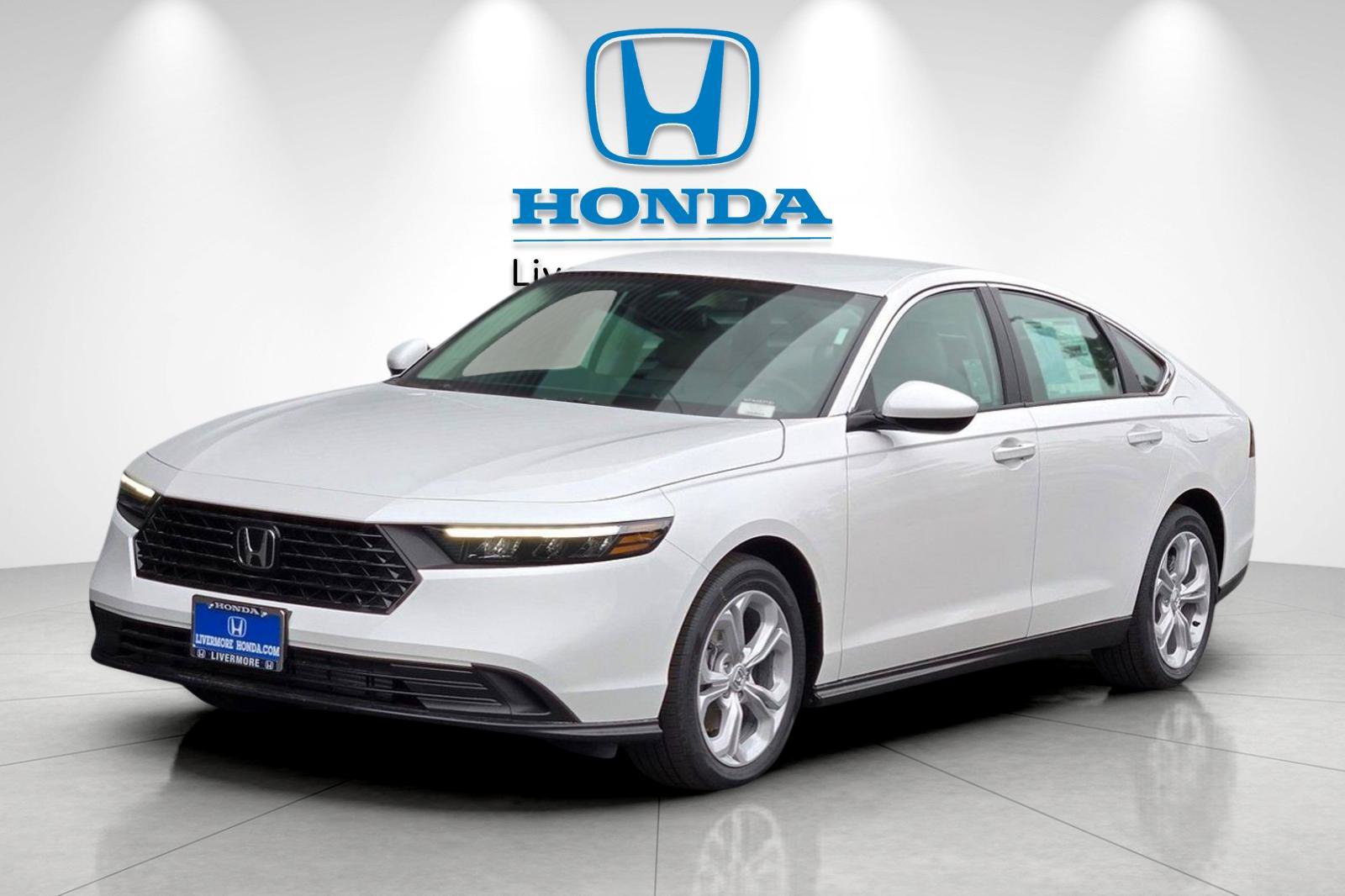New 2026 Honda Accord LX image 2
