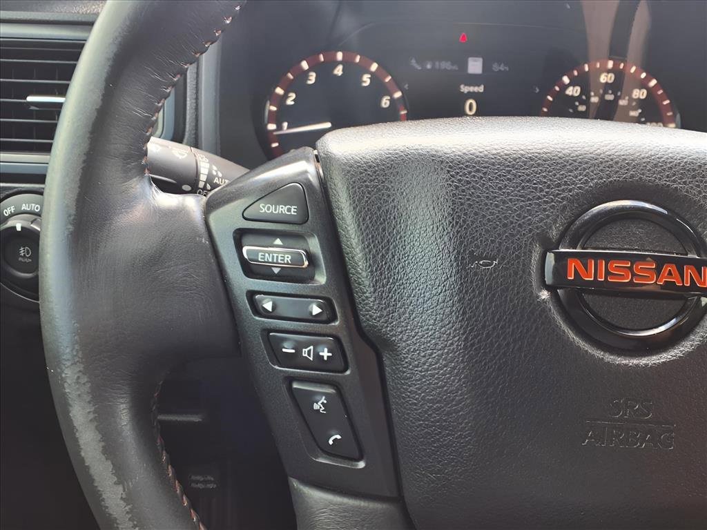 Used 2020 Nissan Titan PRO-4X w/ Pro-4x Convenience Package image 21