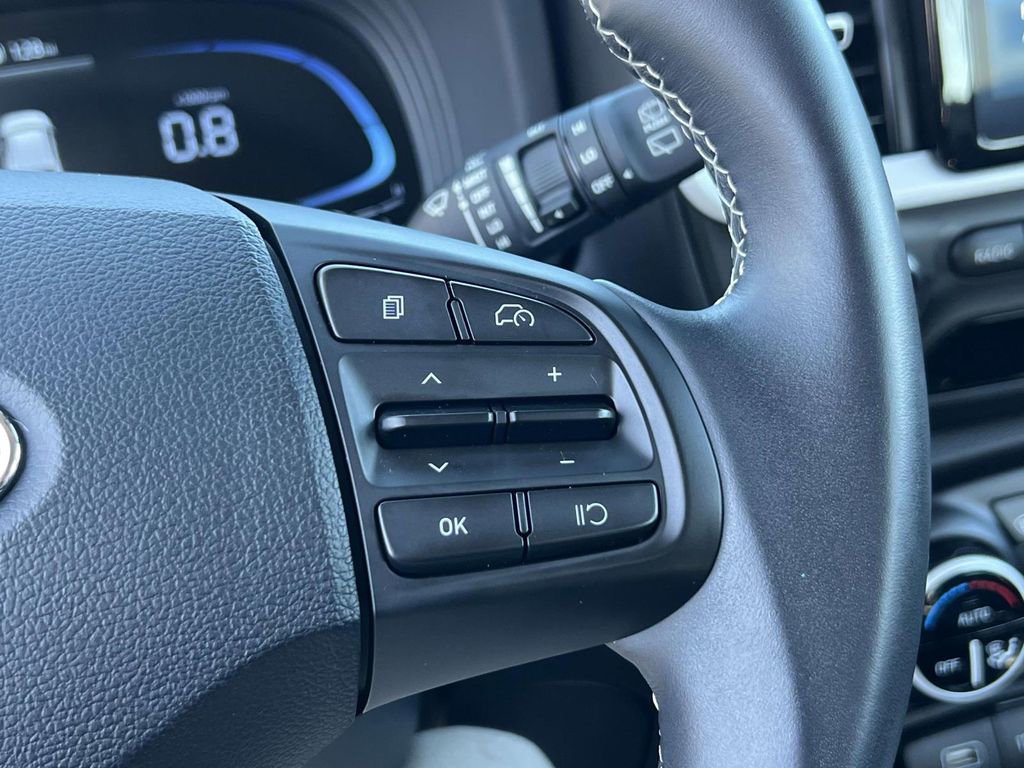 Certified 2024 Hyundai Venue Limited image 26