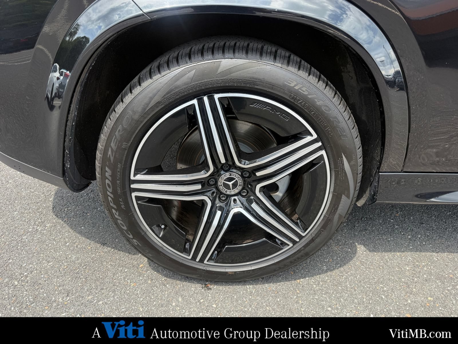 Certified 2025 Mercedes-Benz GLE 350 4MATIC w/ AMG Line Exterior image 14