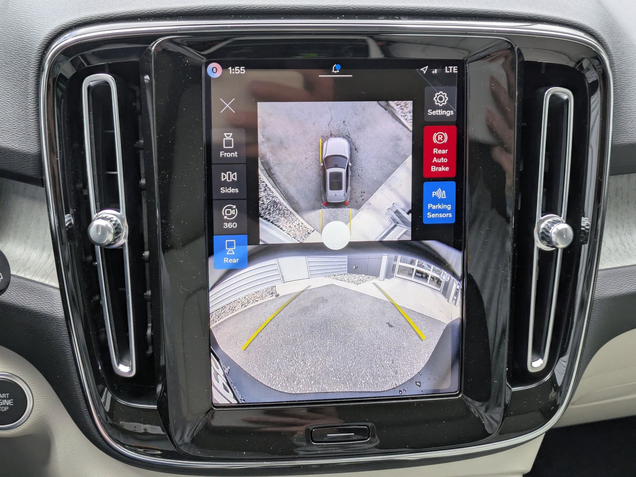 New 2026 Volvo XC40 B5 Plus w/ Protection Package Premier image 13