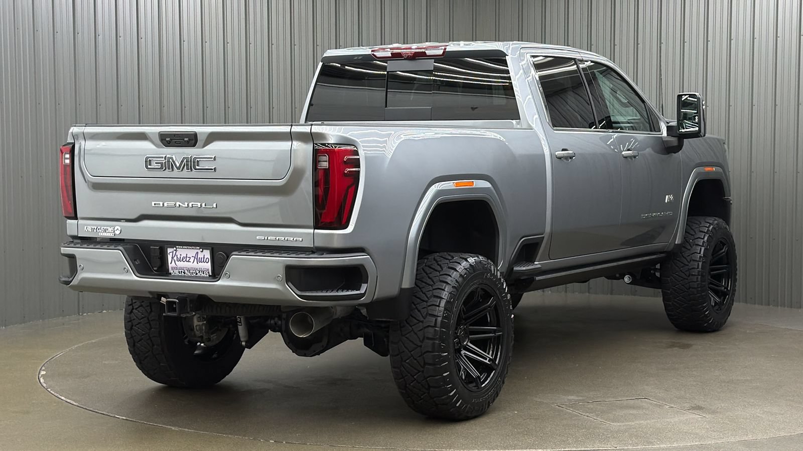 Used 2026 GMC Sierra 3500 Denali Ultimate AWD/4WD image 5