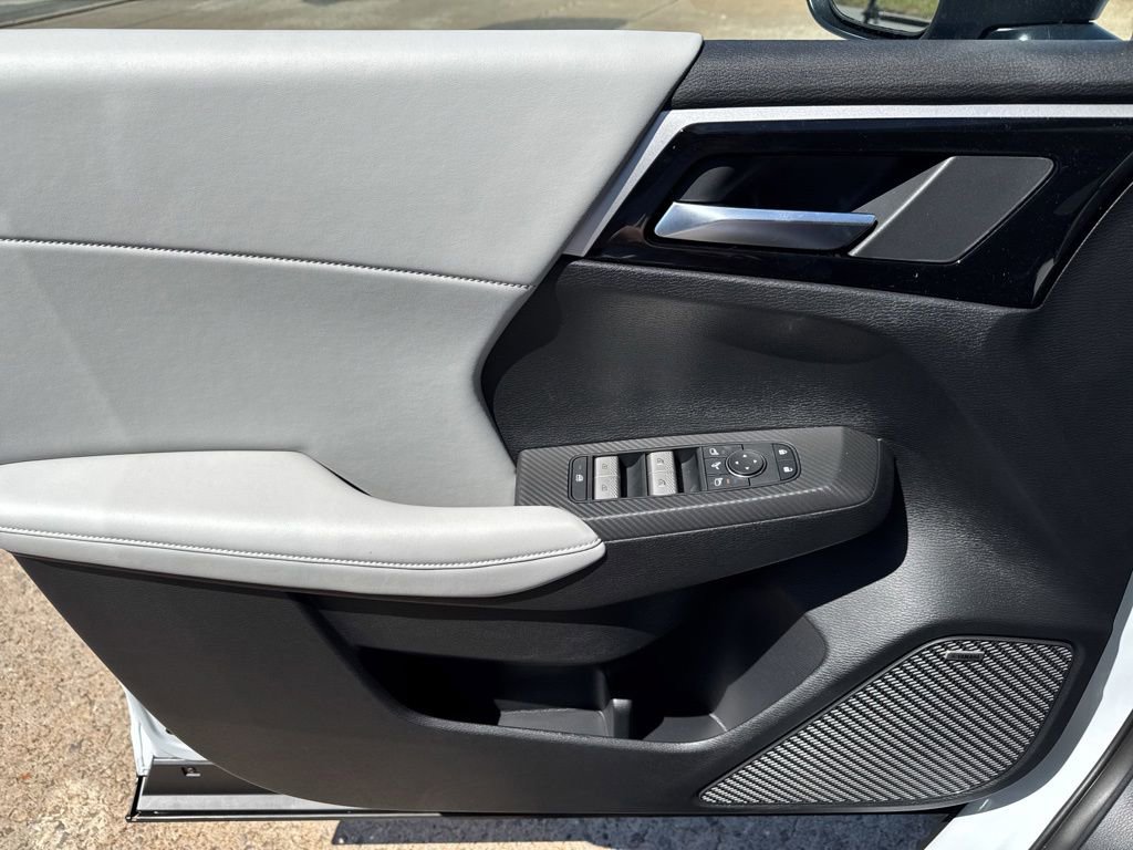 New 2026 Mitsubishi Outlander SE FWD image 34