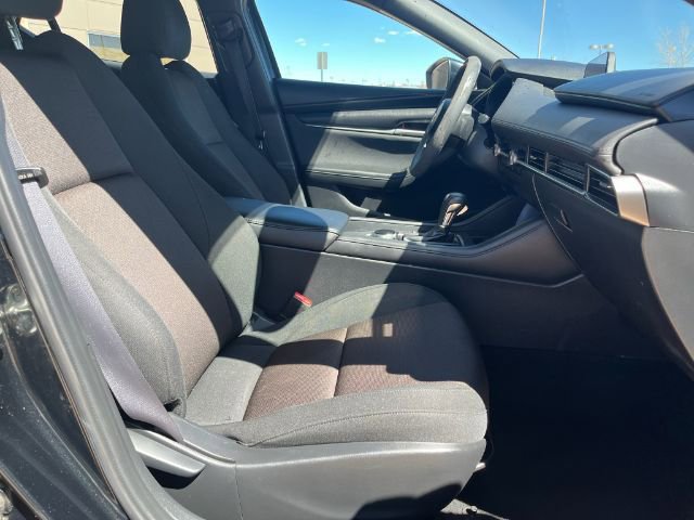Used 2021 MAZDA MAZDA3 s image 17