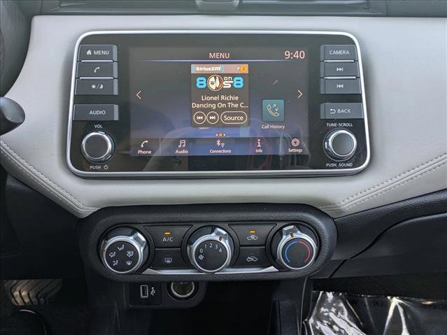 Used 2020 Nissan Versa SV FWD image 14