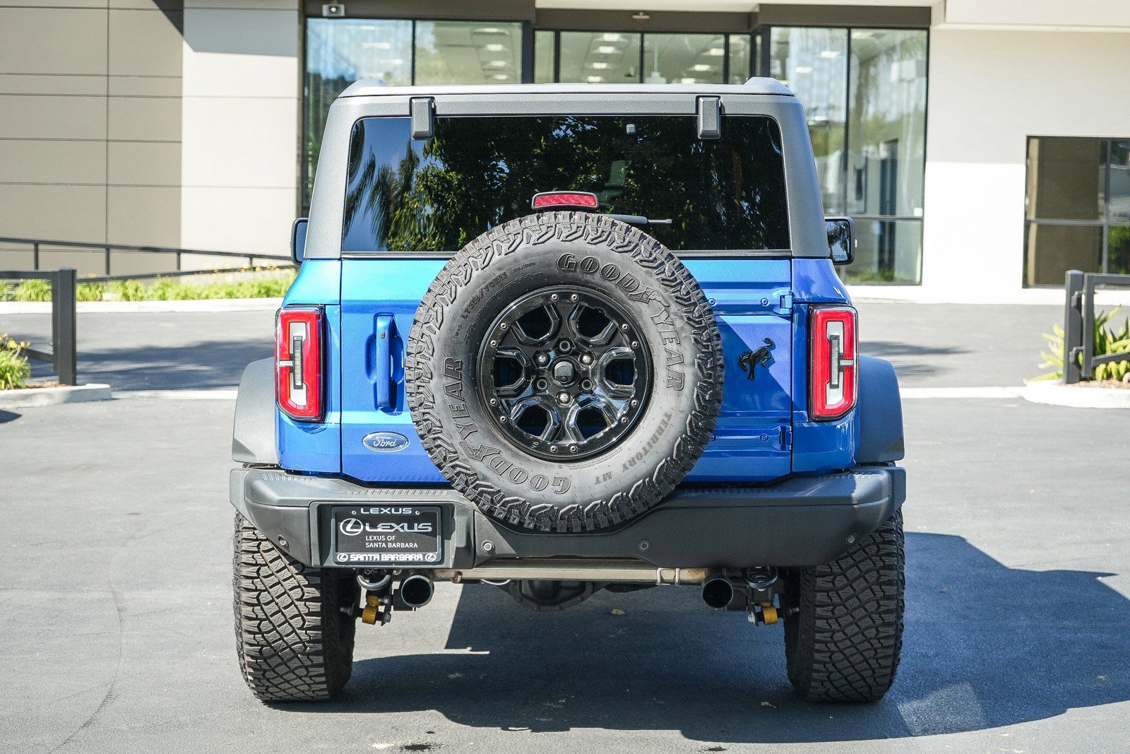 Used 2021 Ford Bronco First Edition AWD/4WD image 5