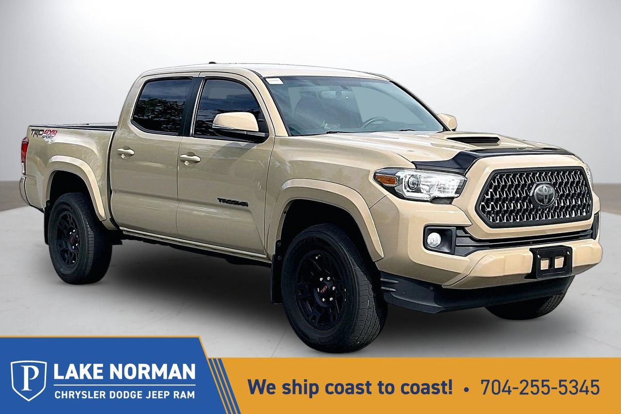 Used 2017 Toyota Tacoma TRD Sport w/ Tow Package (A/T)