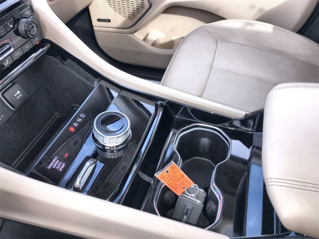 Used 2021 Jeep Grand Cherokee L Limited w/ Trailer Tow Package image 21