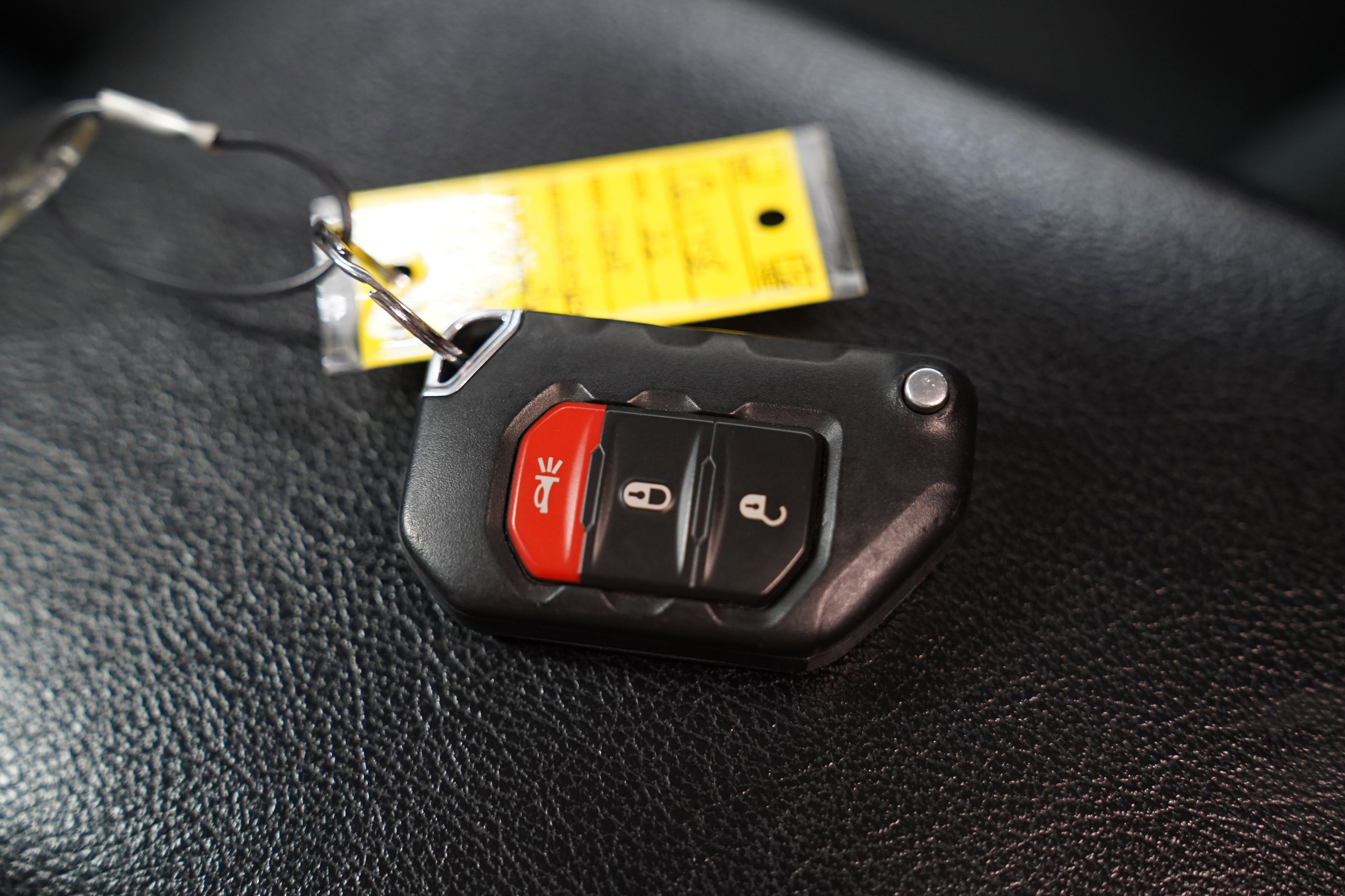 Used 2022 Jeep Wrangler Unlimited Sport AWD/4WD image 30