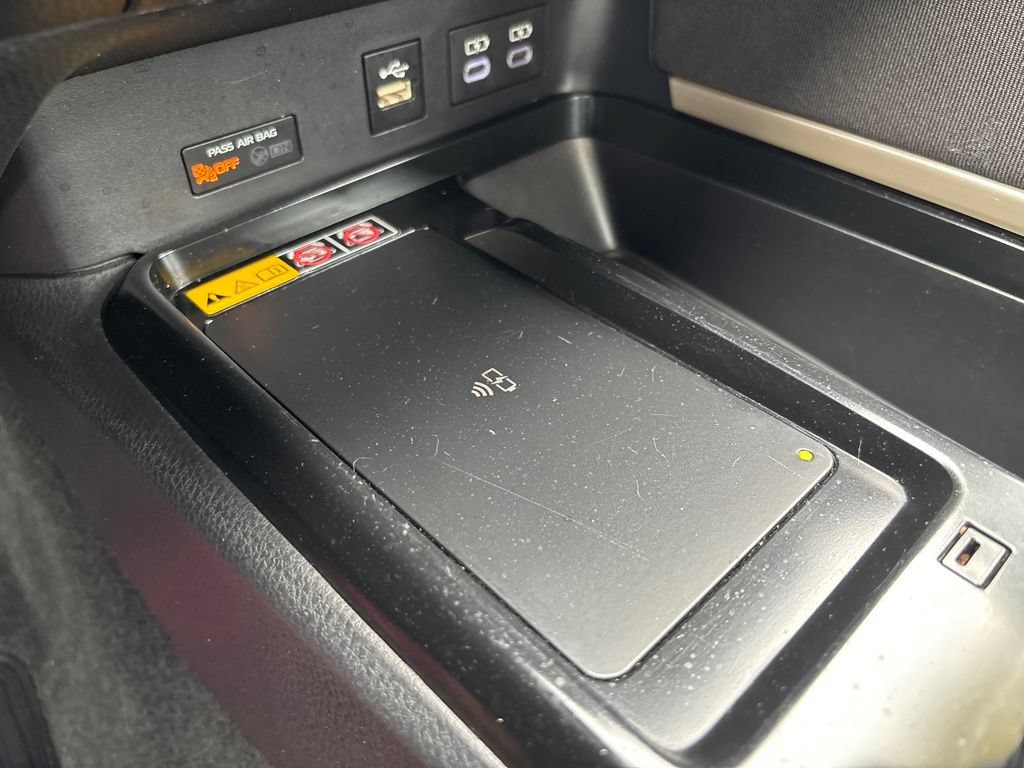 Used 2025 Toyota Camry LE FWD image 26