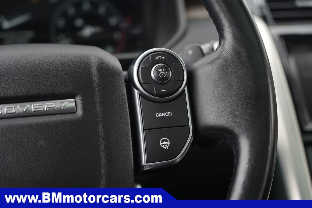 Used 2018 Land Rover Discovery HSE AWD/4WD image 49