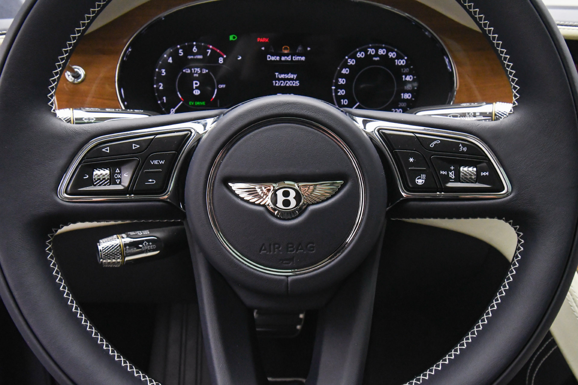 New 2026 Bentley Continental GT AWD/4WD image 32
