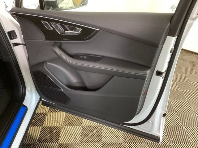 New 2025 Audi Q7 3.0T Prestige image 21