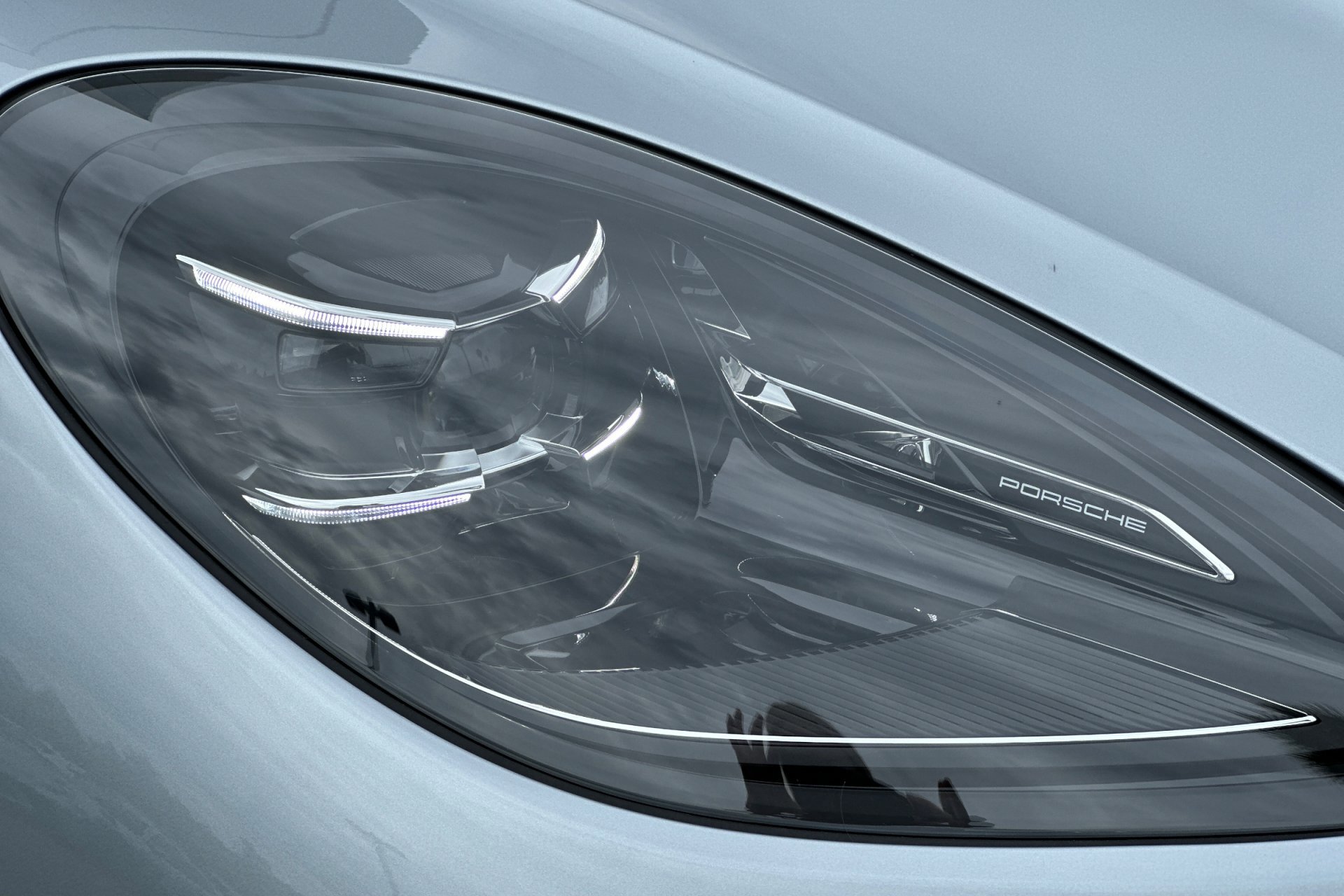 New 2026 Porsche Macan image 37