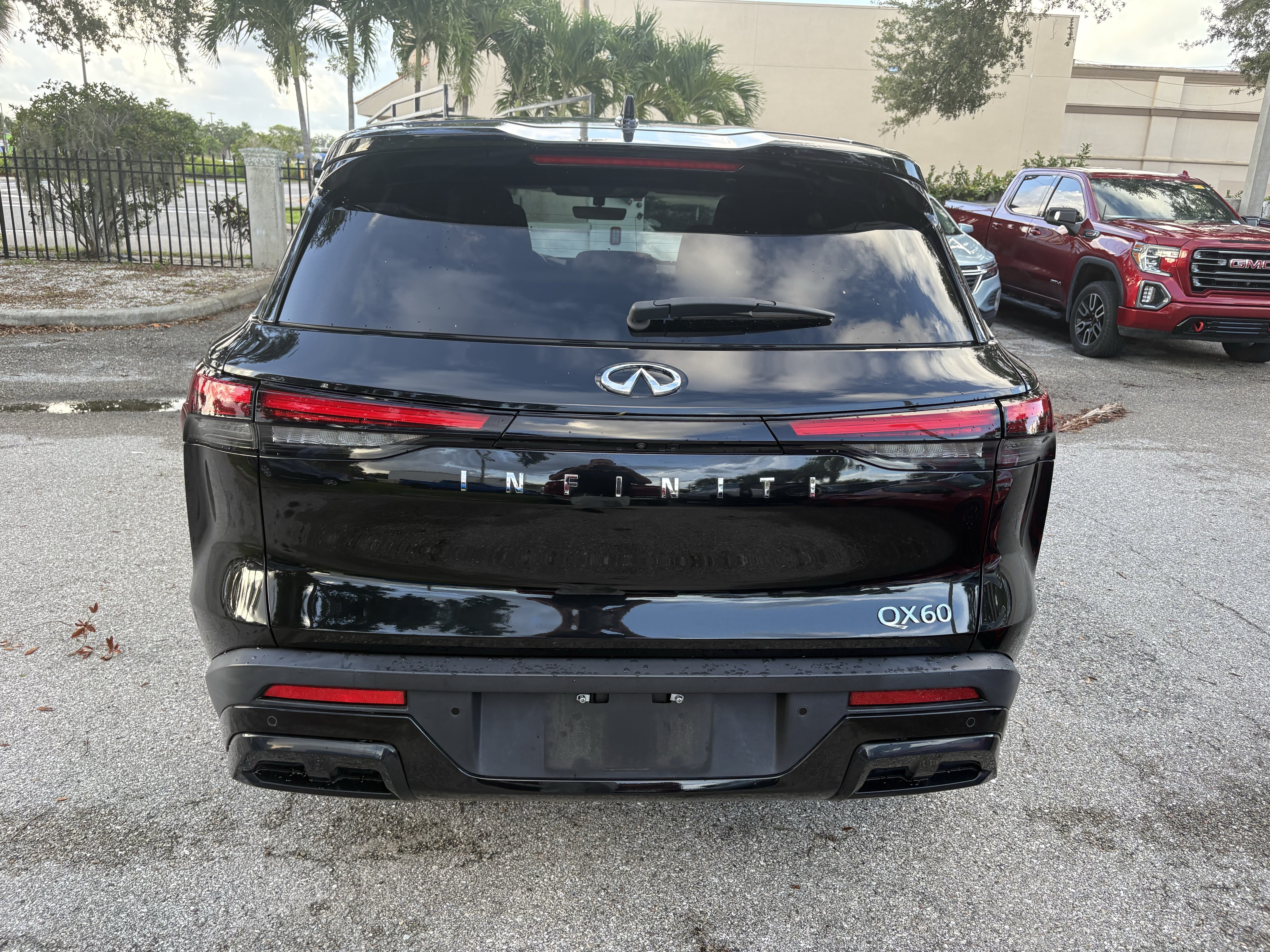 Used 2024 INFINITI QX60 Pure FWD image 6