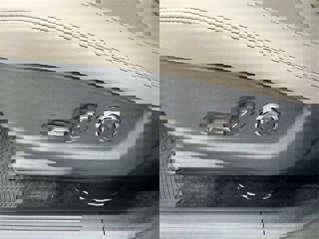 New 2026 Genesis GV70 2.5T Select image 22