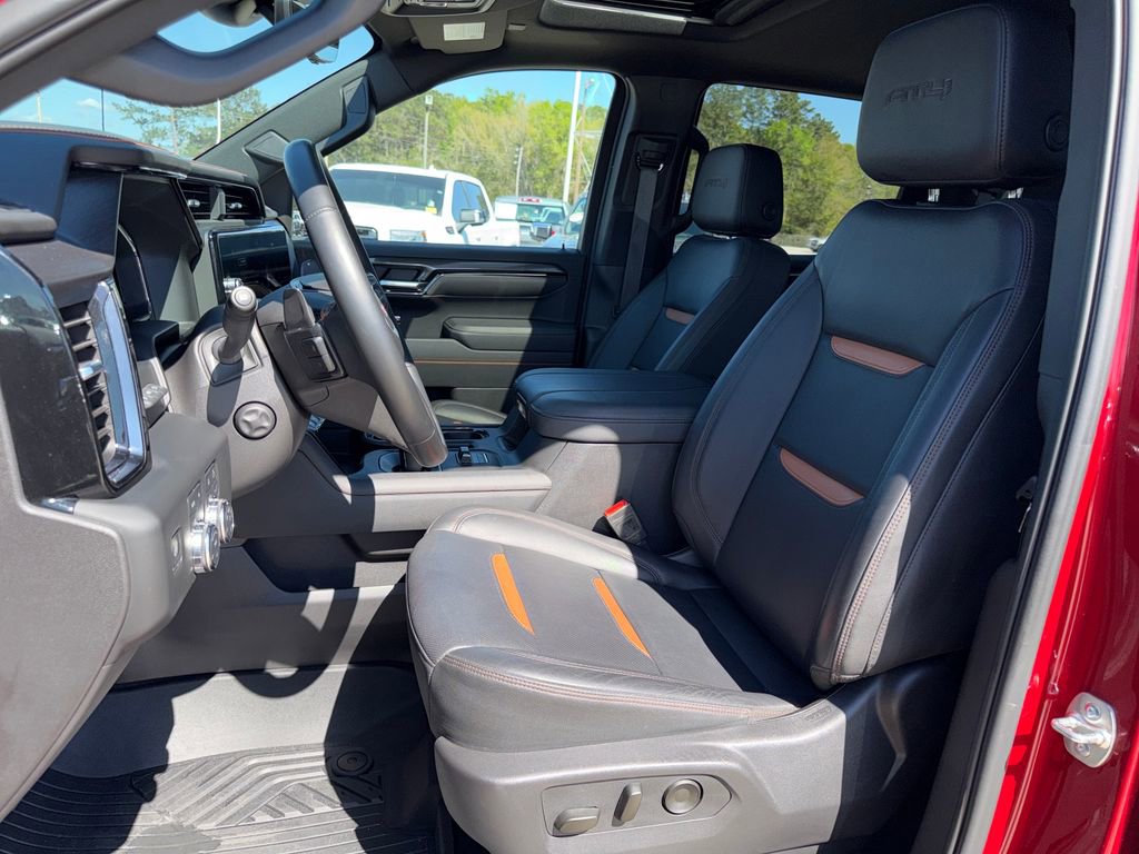 Used 2025 GMC Sierra 1500 AT4 w/ AT4 Premium Package image 12