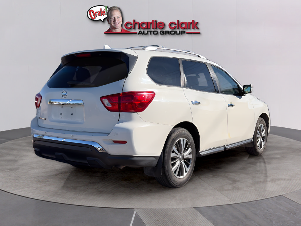 Used 2019 Nissan Pathfinder S FWD image 5